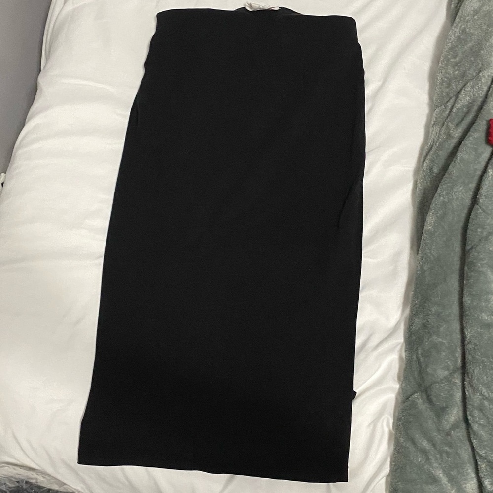 Black skirt